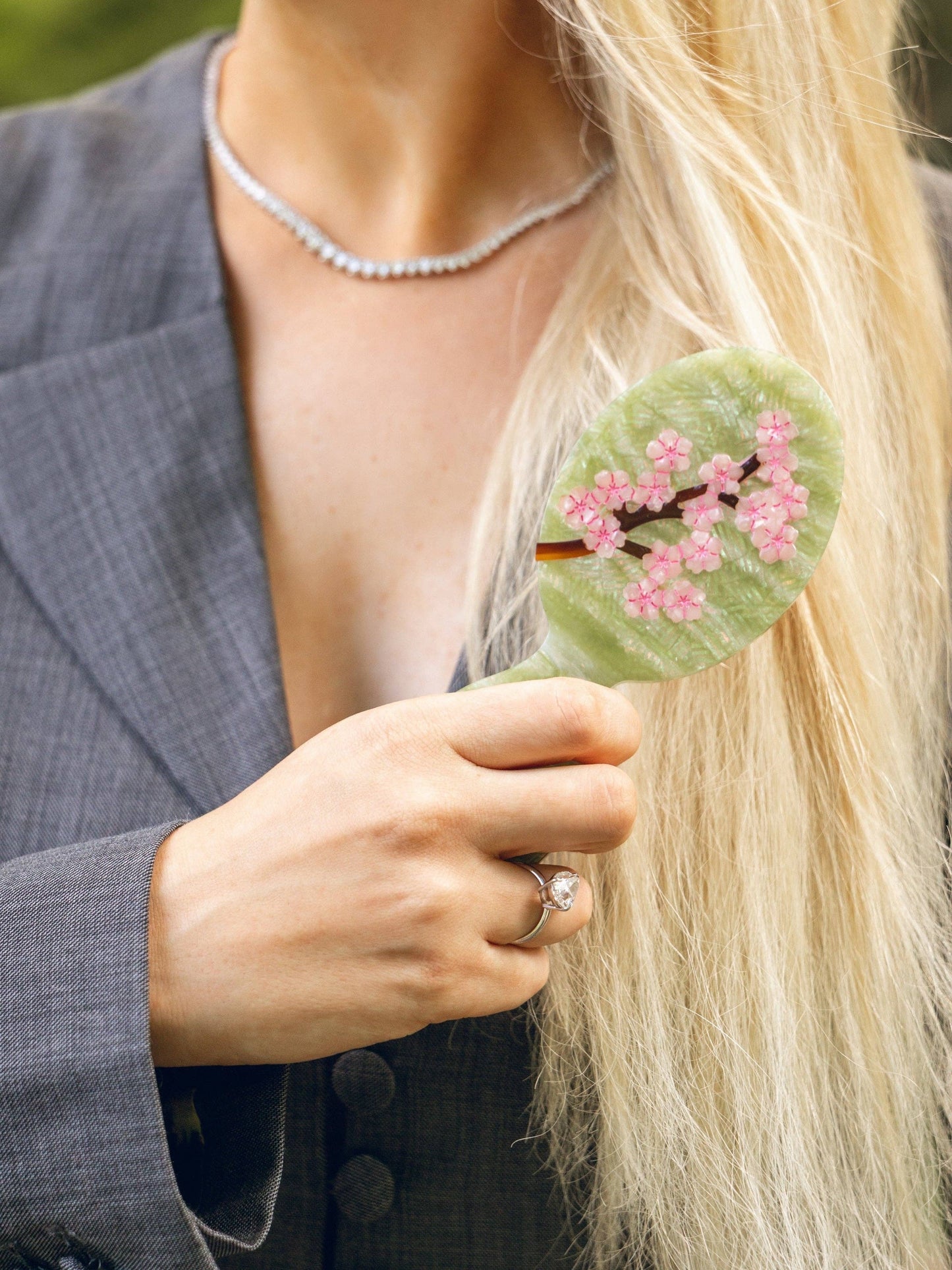 Solar Eclipse Hand-Painted Green Sakura Blossom Brush