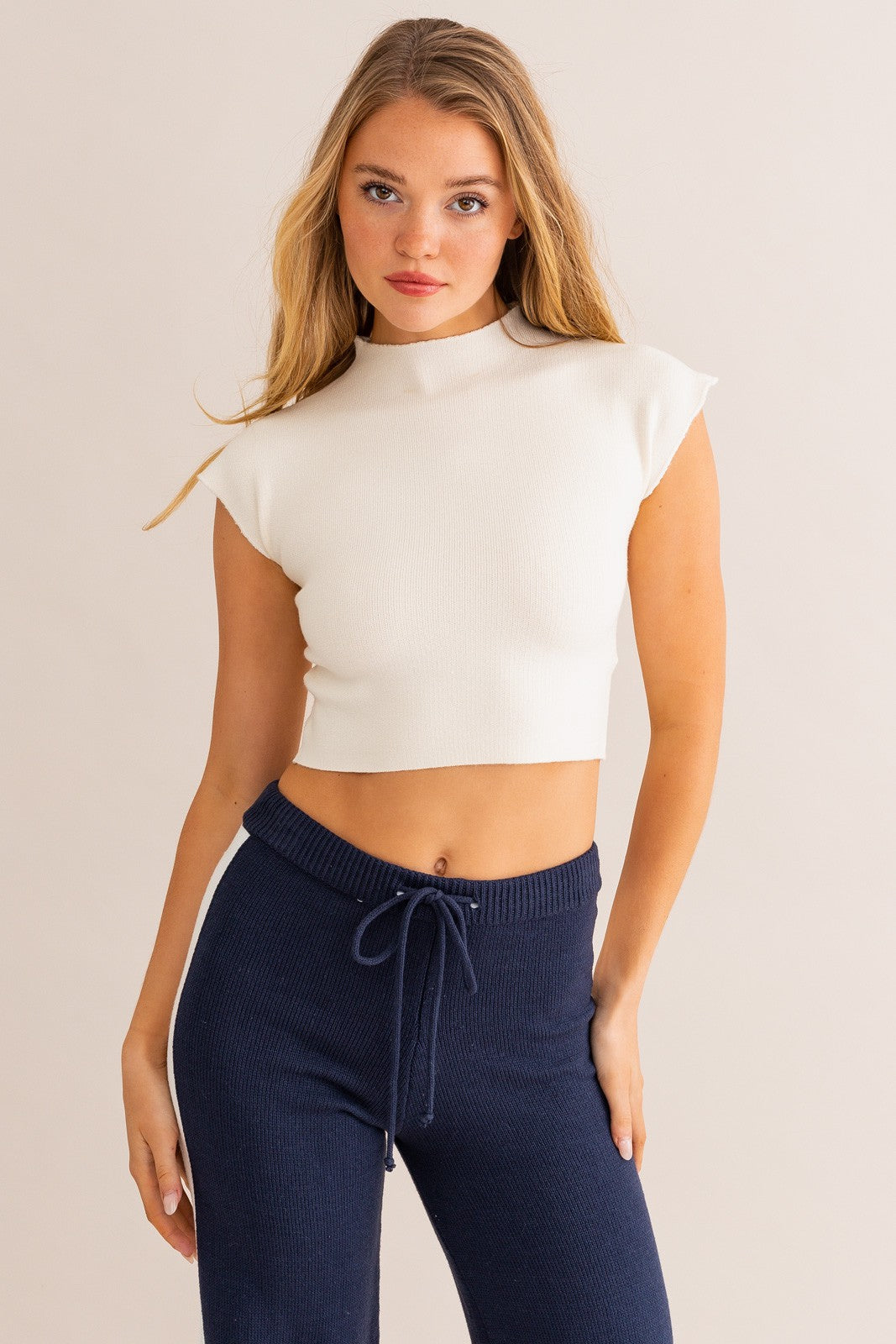 Load image into Gallery viewer, Natasha S/L Crop Sweater White

