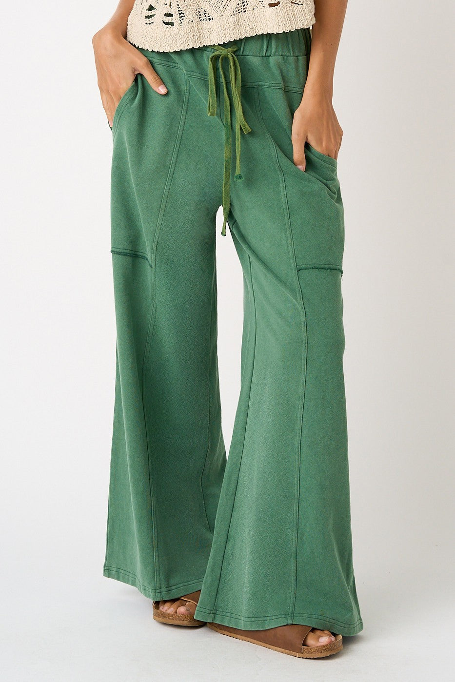 Lulu Mineral Wash Wide Leg Pant Heritage Green
