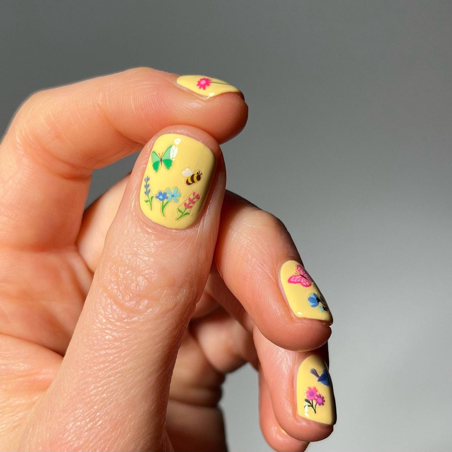 Deco Beauty Nail Art Stickers - Teeny Flowers