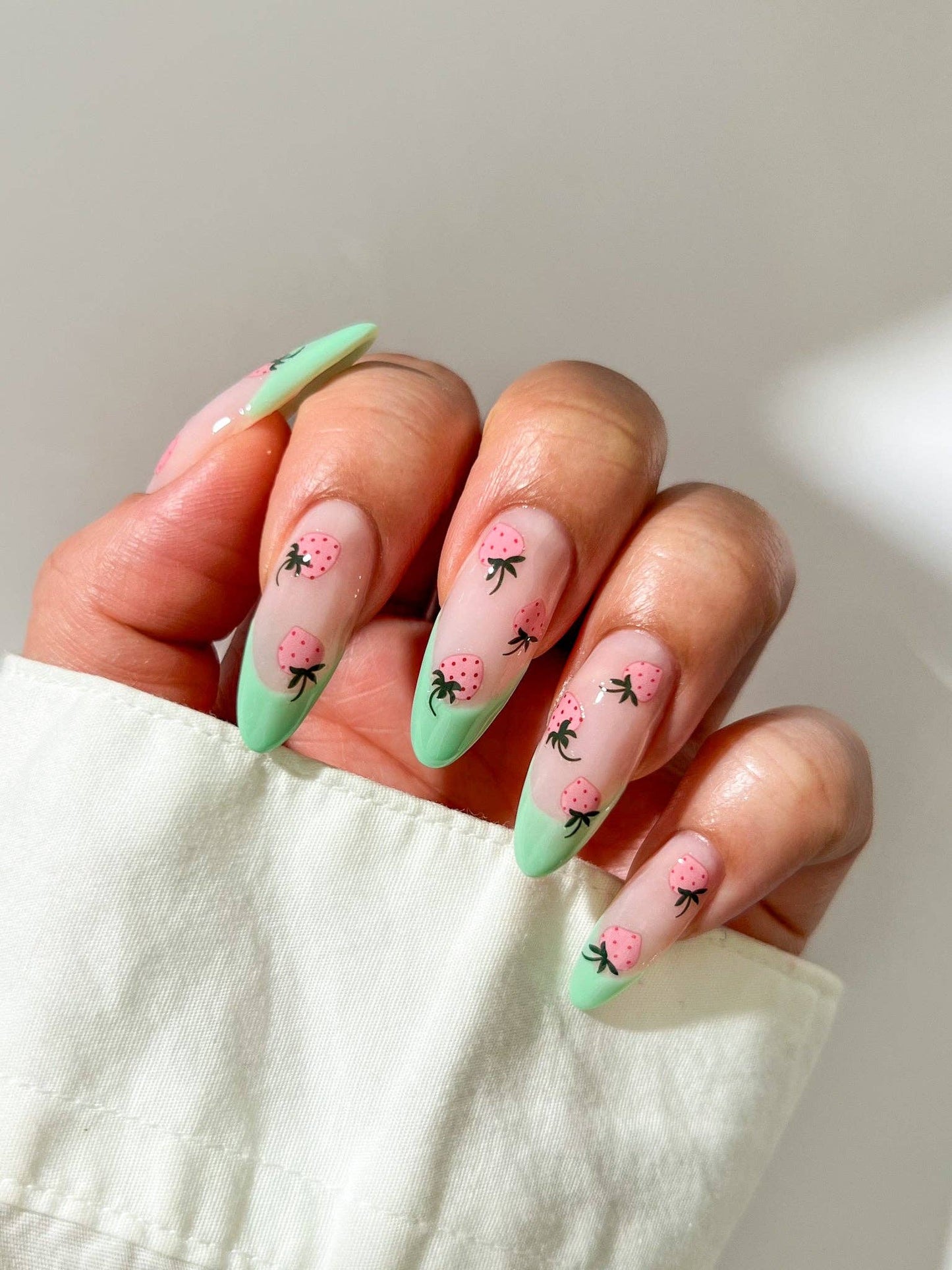 Deco Beauty Nail Art Stickers - Very Cherry