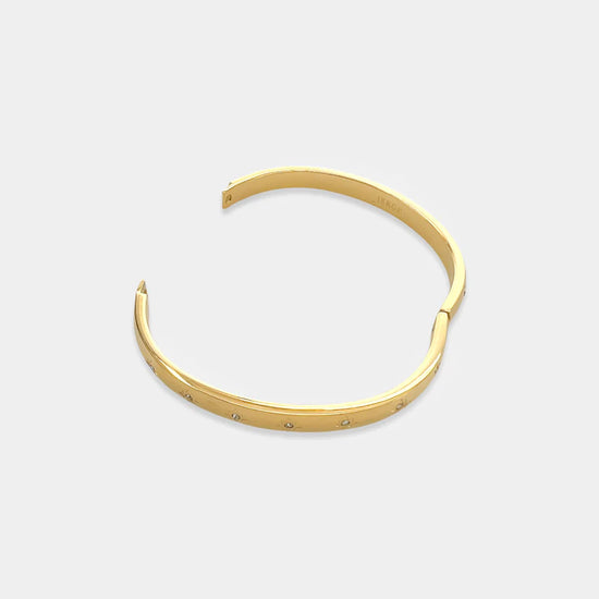 Load image into Gallery viewer, CZ Starburst Bangle Water Resistant
