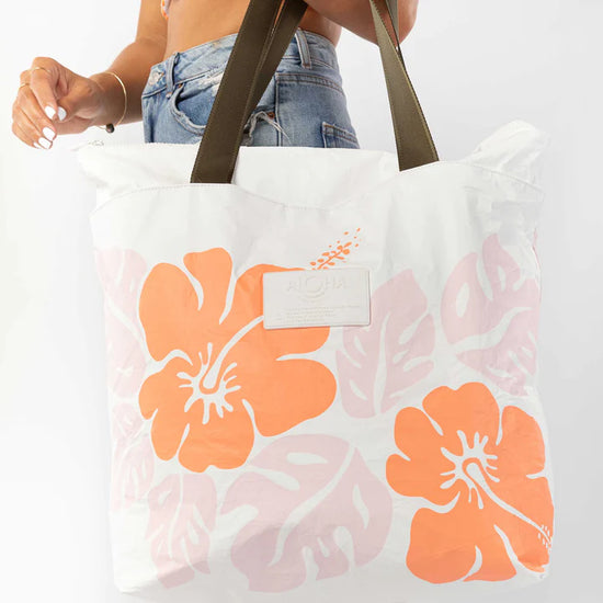 Aloha Collection Day Tripper Big Island Hibiscus Dreamsicle
