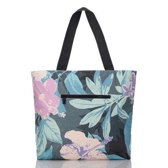 Aloha Collection Day Tripper Pau Hana