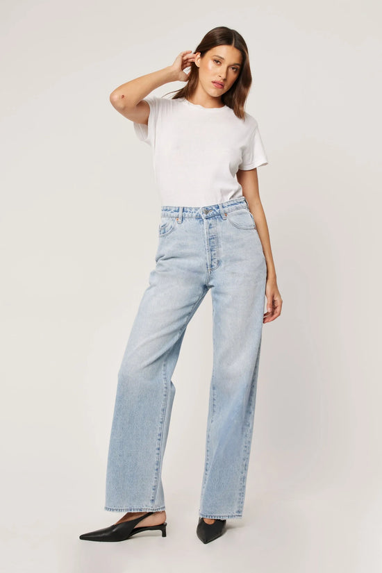 Rolla's Stevie Longbeach Light Vintage Blue Jeans