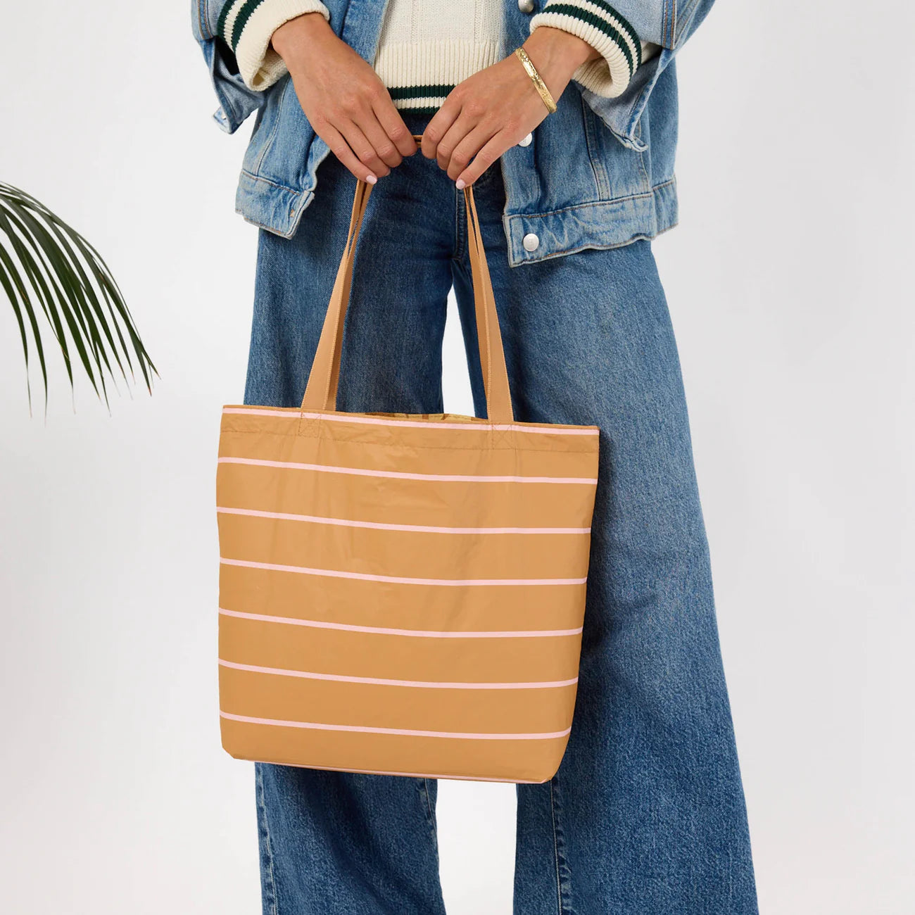 Aloha Collection Swoosh Reversible Tote Hey Girl/Tan