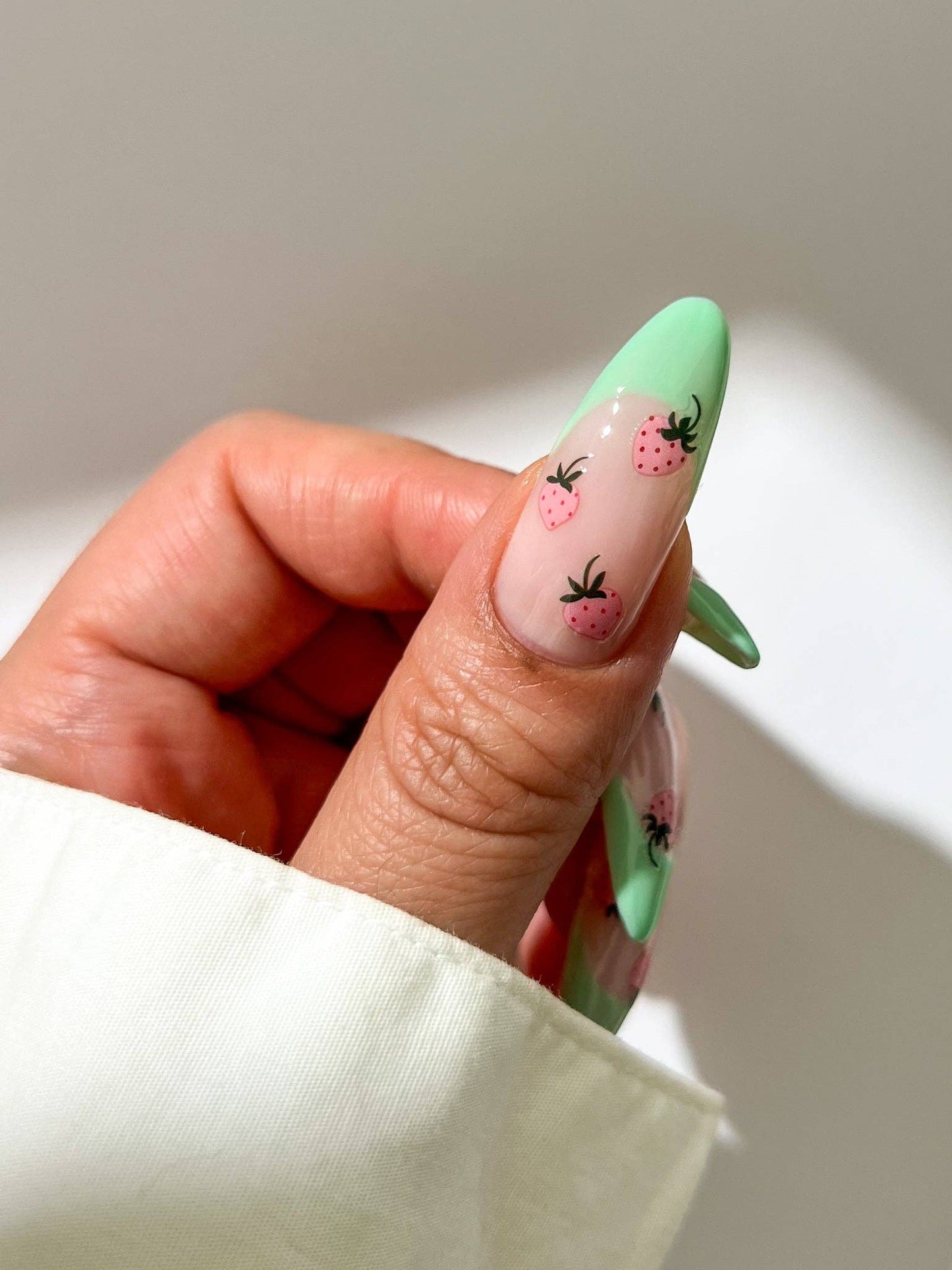 Deco Beauty Nail Art Stickers - Very Cherry