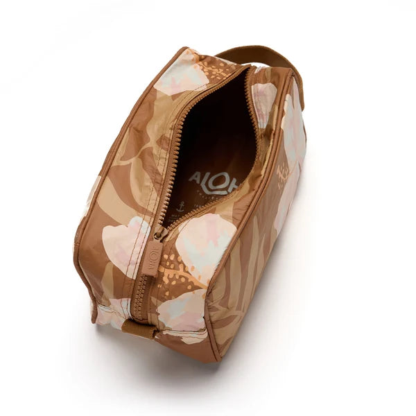 Aloha Collection Adrift Dopp Kit Toffee