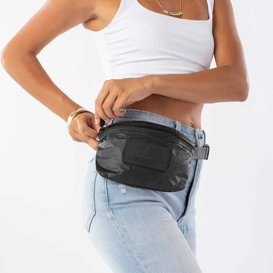 Mini Hip Black Label