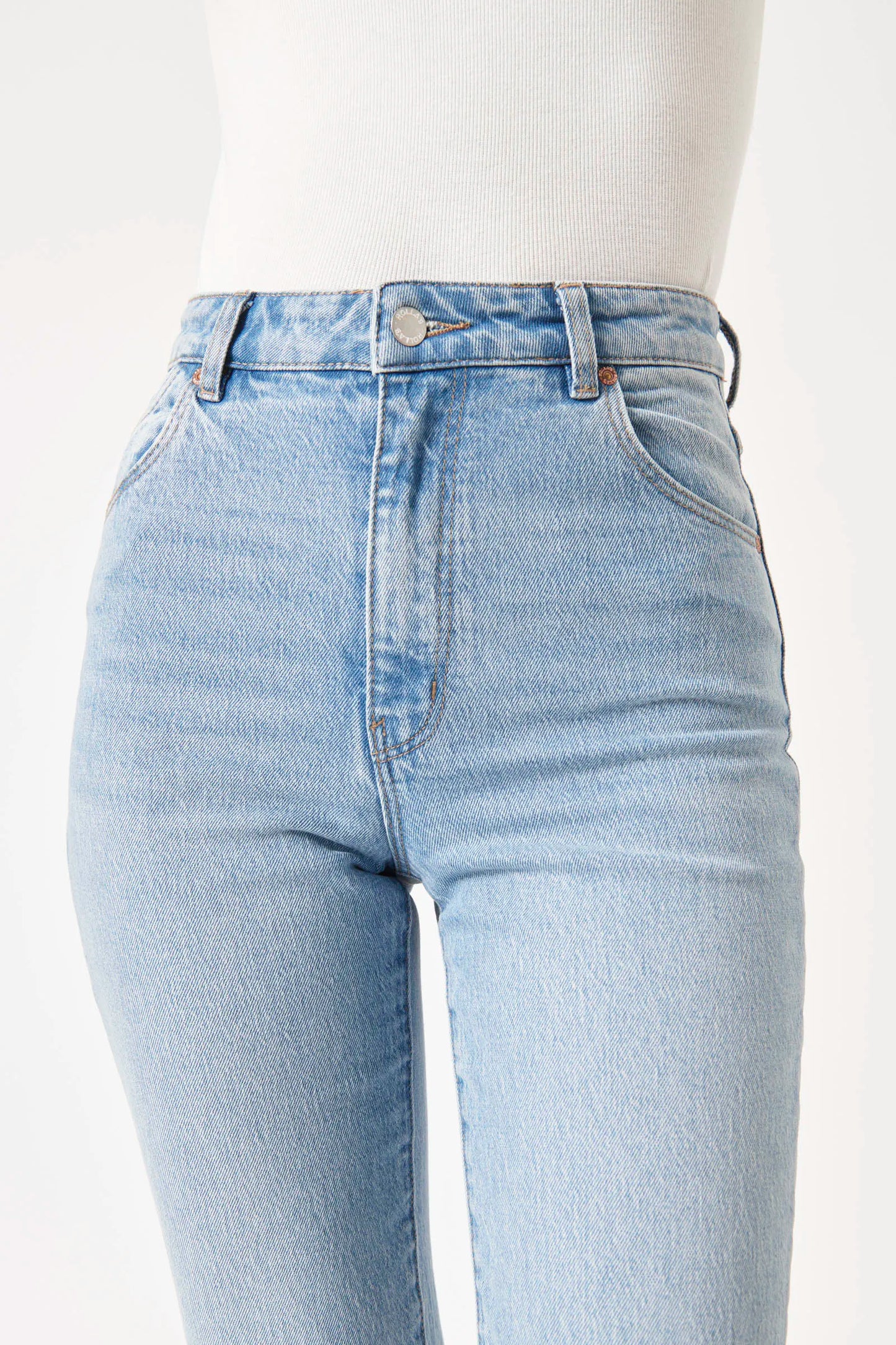 Load image into Gallery viewer, Rolla&amp;#39;s Original Straight Jeans Light Vintage Sunshine Blue
