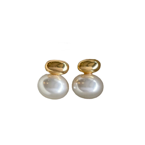 Load image into Gallery viewer, Airotciv by Victoria Tropez Earrings
