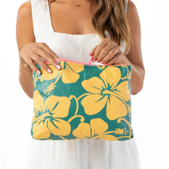 Aloha Collection Mid Pouch Hana Hou Tangelo