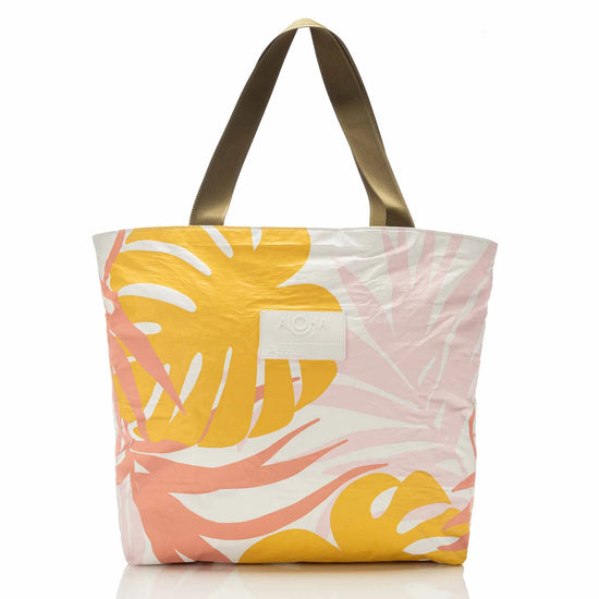 Load image into Gallery viewer, Aloha Collection Tropics Day Tripper Tote  Starburst
