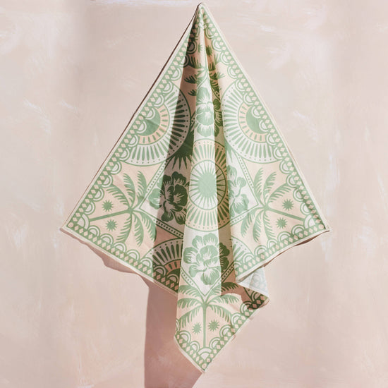 Load image into Gallery viewer, Quindio Bandana in Sage
