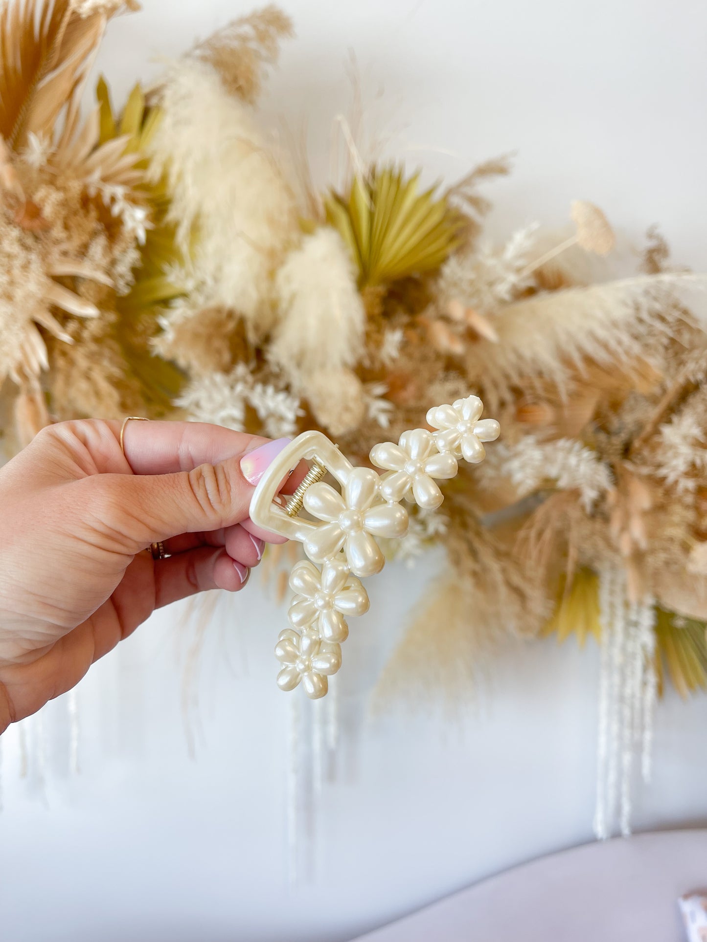 Pearl Flower Hair Claw